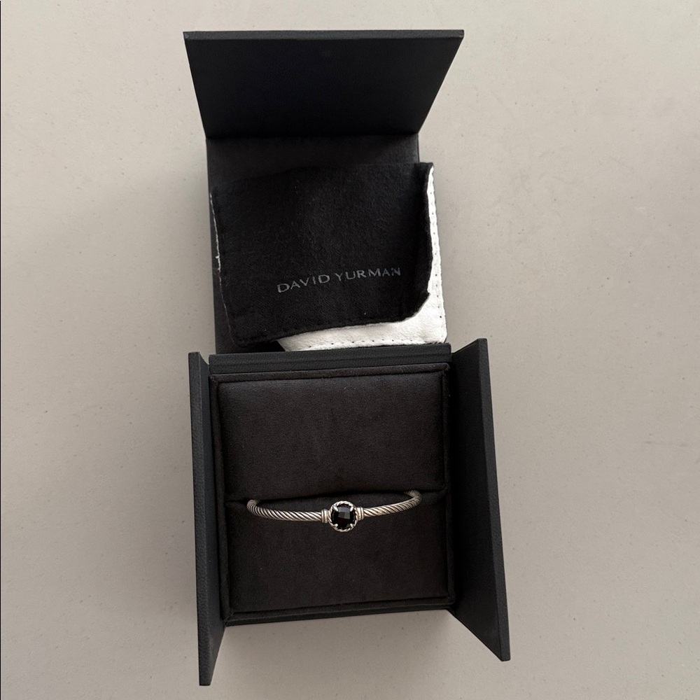 David yurman bracelet medium 
Sterling Silver with Black Onyx, 3mm comes w box